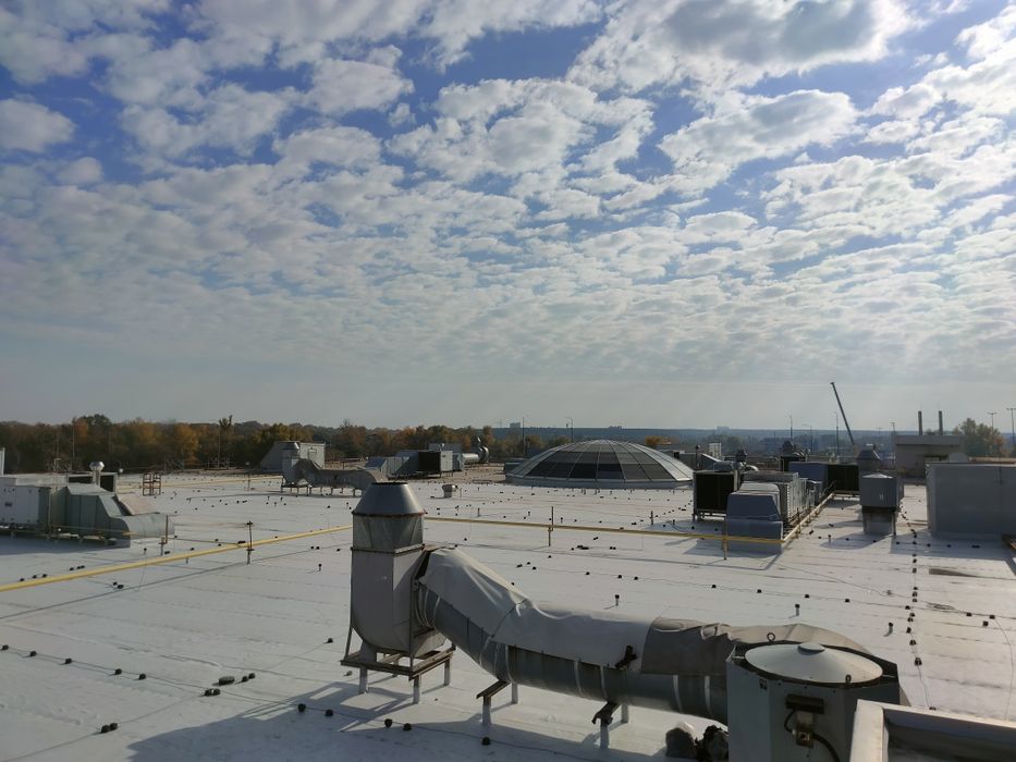 Монтаж и пайка ПВХ мембраны.