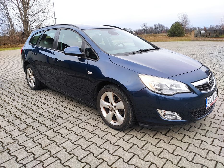 Opel Astra 1.6 benzyna