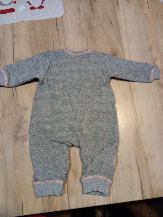 Kombinezon szary