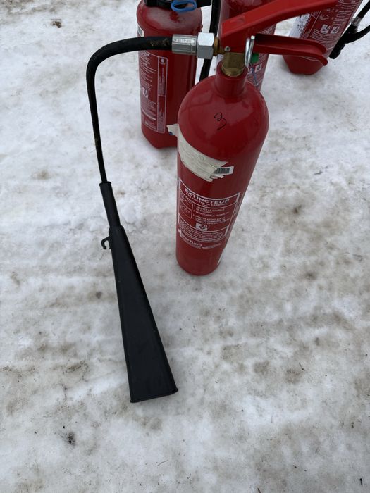 Продам вогнегасники побутові