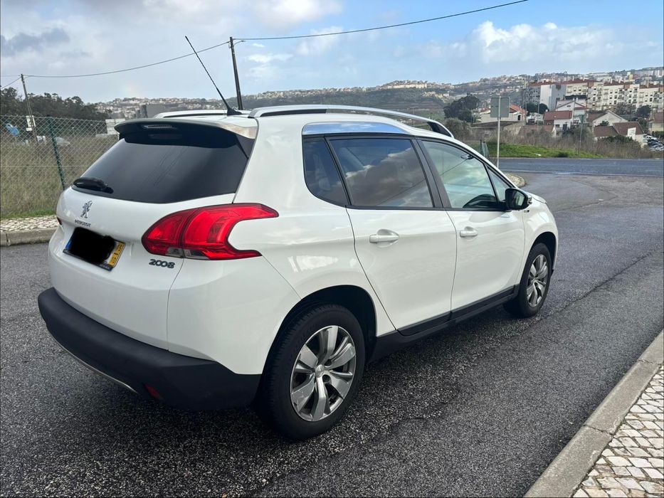 Peugeot 2008 1.2 Style Nacional