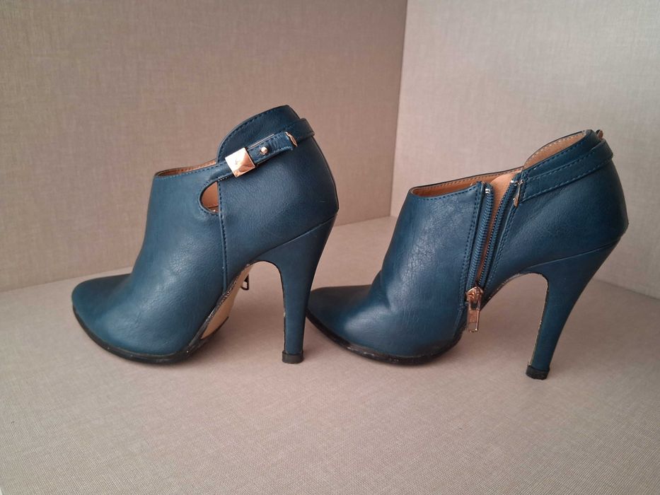 Sapatos (botins e botas) senhora