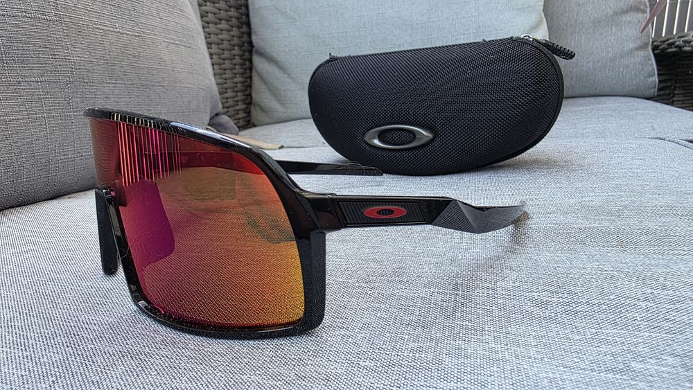 Okulary Oakley Sutro Orange-Red lens OO9462-0928.