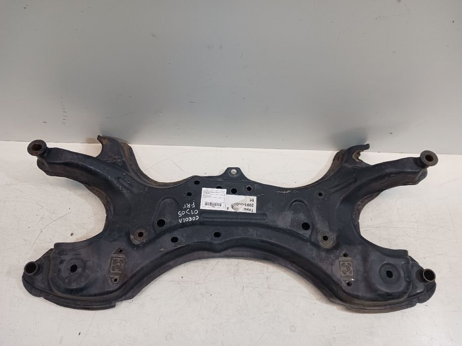 Charriot frente TOYOTA Corolla Hatchback (_E12_)