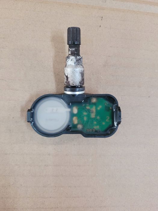 czujnik ciśnienia opon tpms pcx-pmv-c210 toyota corolla e18