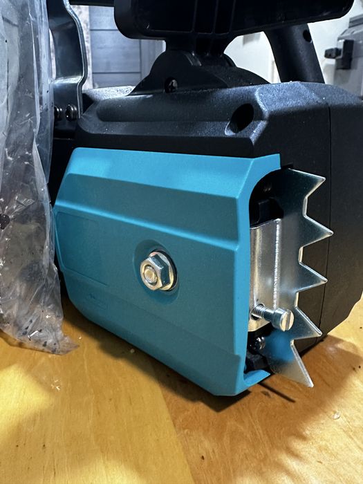 Продам електро пилу GRAND ПЦ-2750