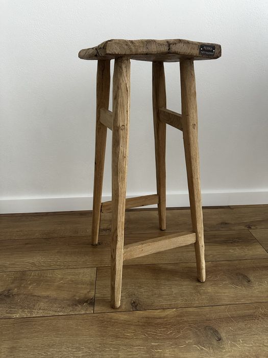 Табурет, амбарний дуб