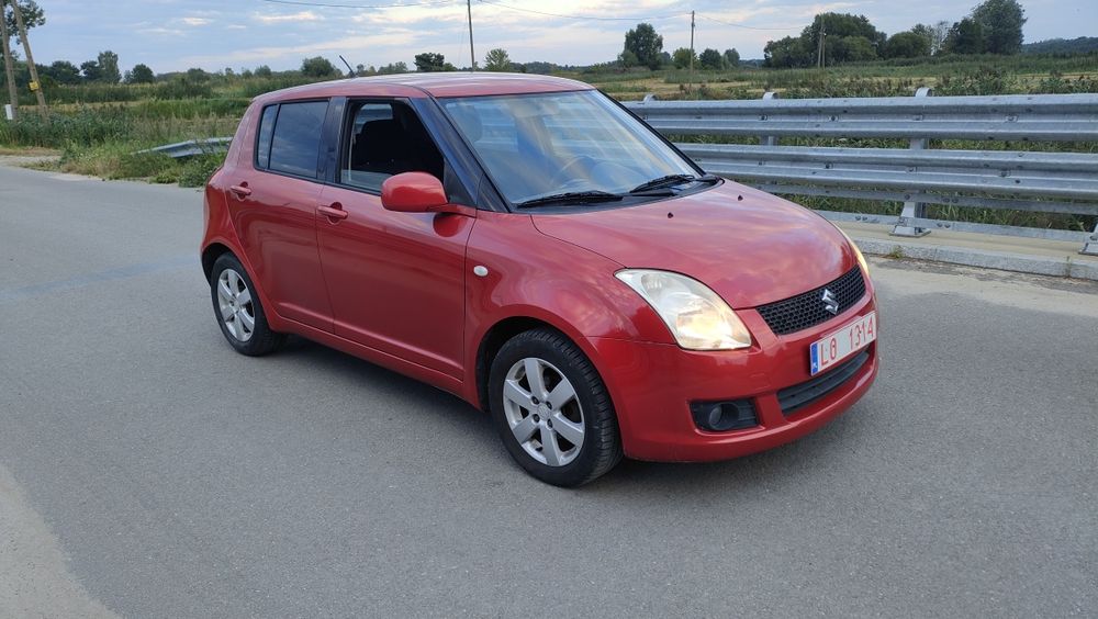 Suzuki Swift rok 2007, poj. 1,3 benzyna