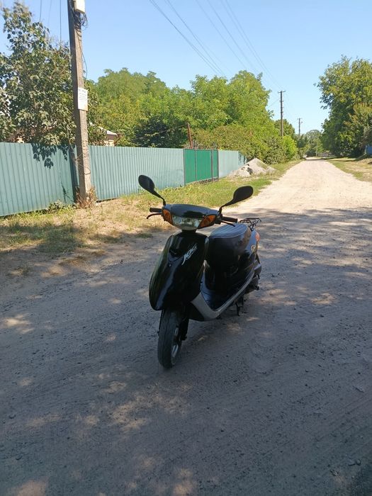 Продам гарний скутер  ( Ямаха Джог 36)