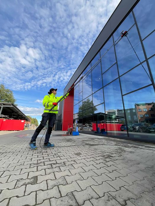 Profesjonalne Mycie Kostki, Elewacji oraz Dachów