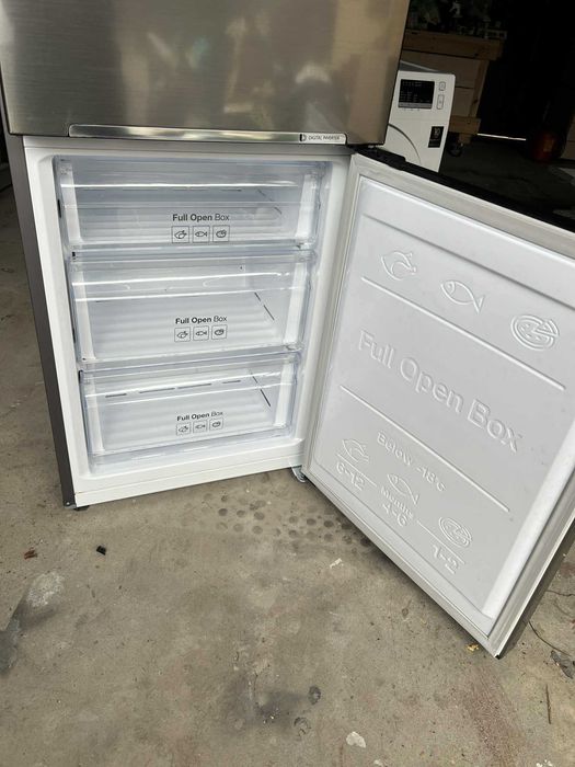 Lodówka Samsung rb29fsrndss 178x59,5x66,8 stan idealny na gwarancji