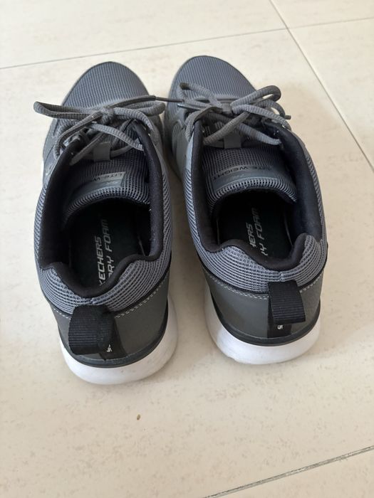 Ténis Skechers 41