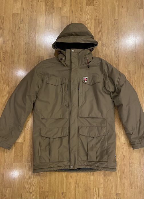 Fjallraven yupik parka парка куртка tnf L-XL