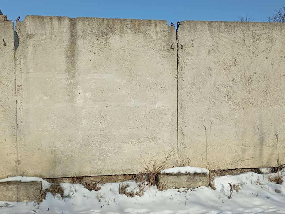 Плита паркану ( огорожі ) бетонна