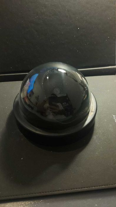 Câmara de vigilância falsa (com luz)