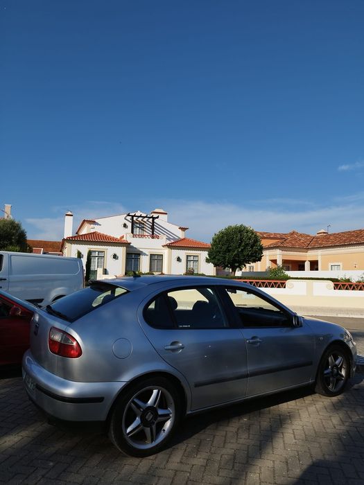 Seat Leon 1m                                .