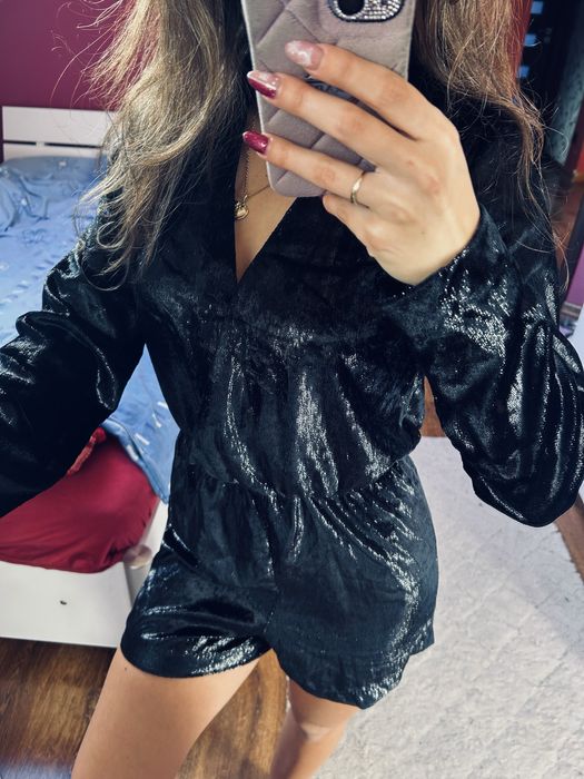 Kombinezon błyszczący czarny sylwestrowy krótki xs s nowy z metką