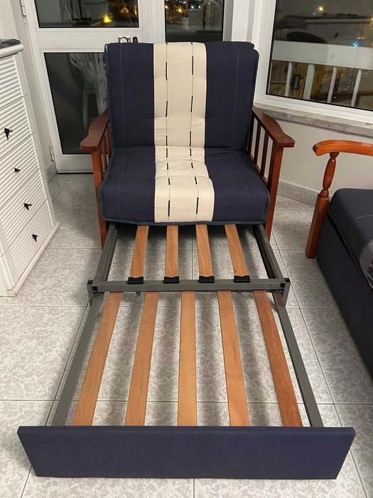 Sofá-cama individual