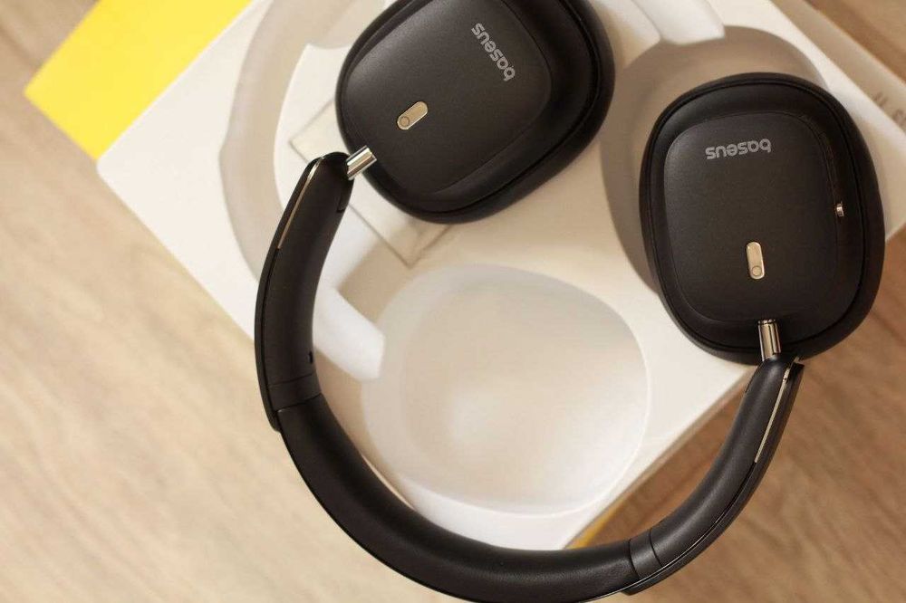 Качественные новые Наушники Baseus bowie 30 max безаус