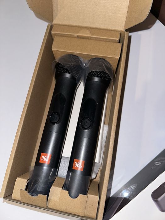 JBL Wireless мікрофони. Працюють на батарейках