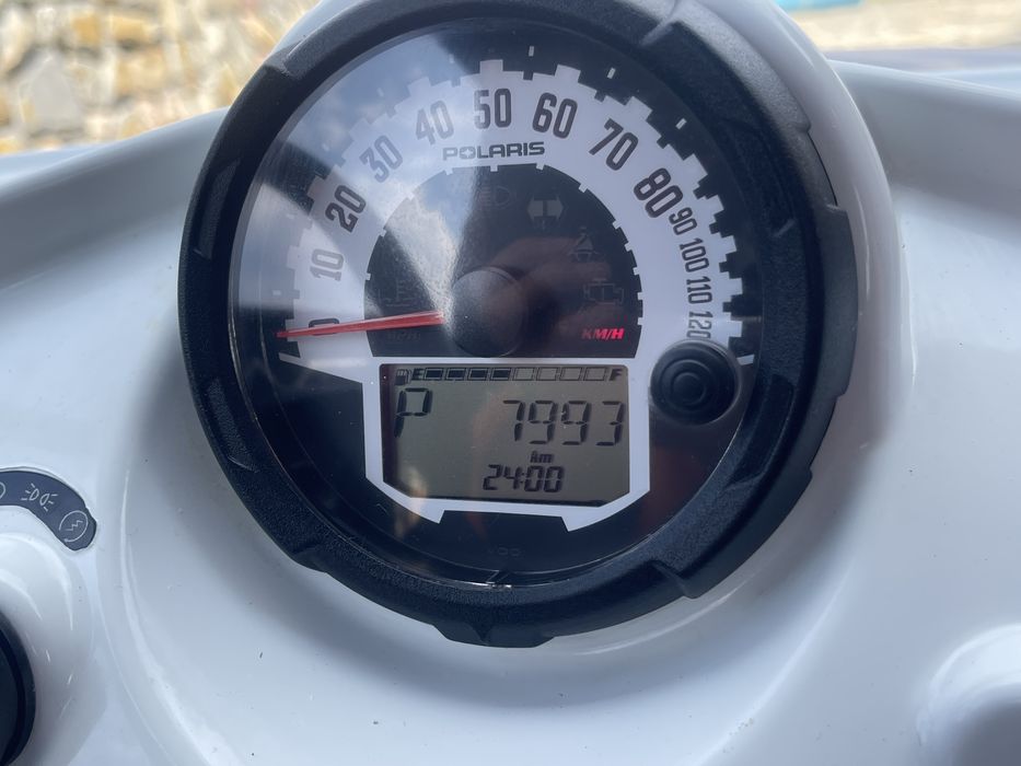 Продам офіційний баггі polaris rzr 800 s 2012