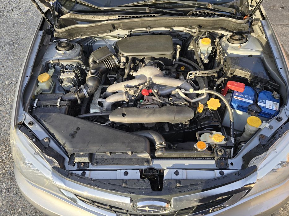 Subaru impreza 1.5. AWD. AKPP