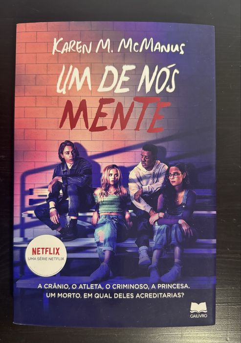 Livro “Um de Nós Mente” – Karen M. McManus