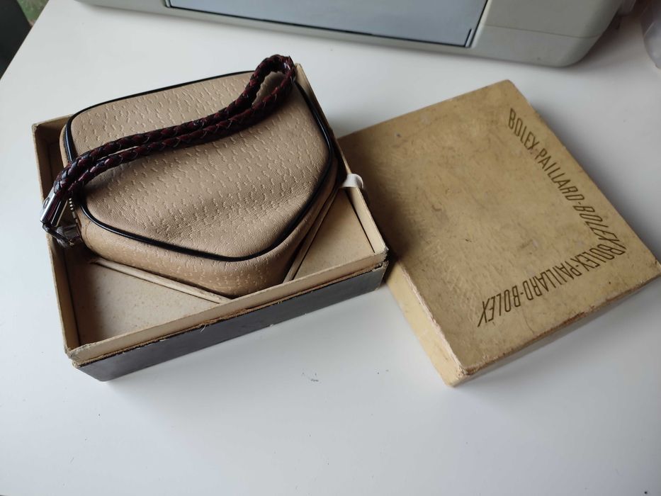 máquina de filmar vintage, suíça