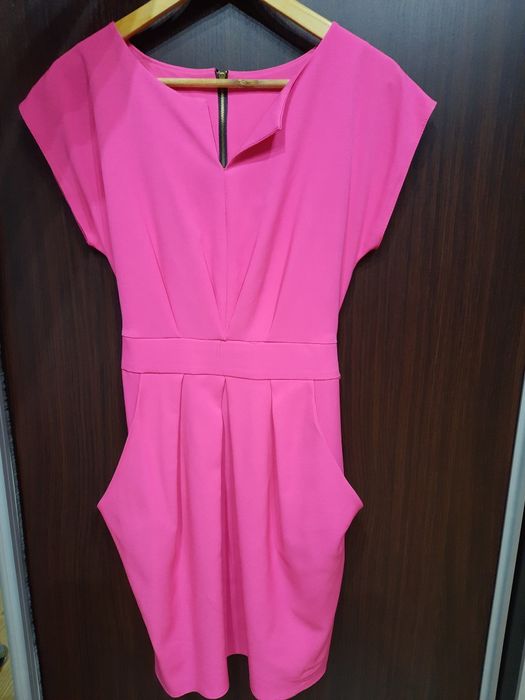 Sukienka kolor żywa fuksja roz.36