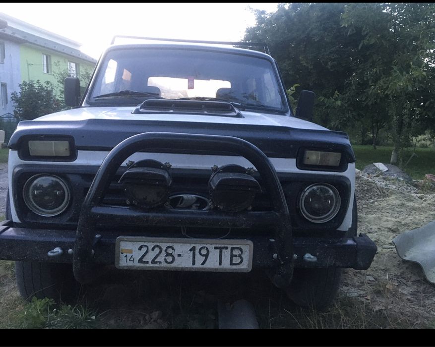 Продам ниву ваз 2121