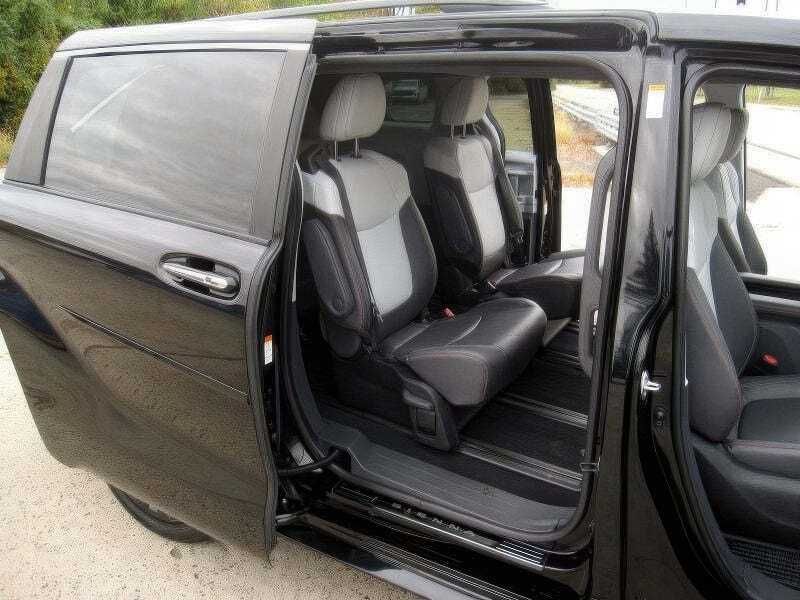 2023 Toyota Sienna XSE 7-Passenger