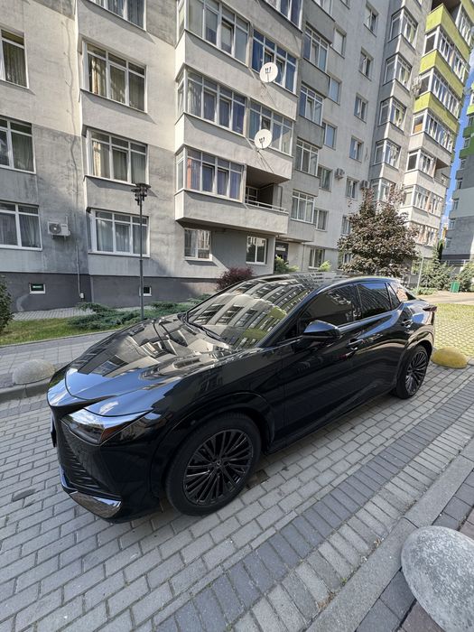 ОБМІН Lexus RZ 450 e Електричний