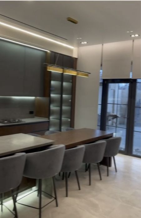 Новый дом из красного кирпича! 7 ст.Б.Фонтана