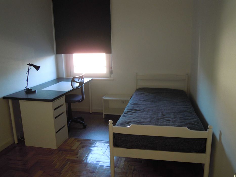 Quartos para Estudante junto ao ISEP