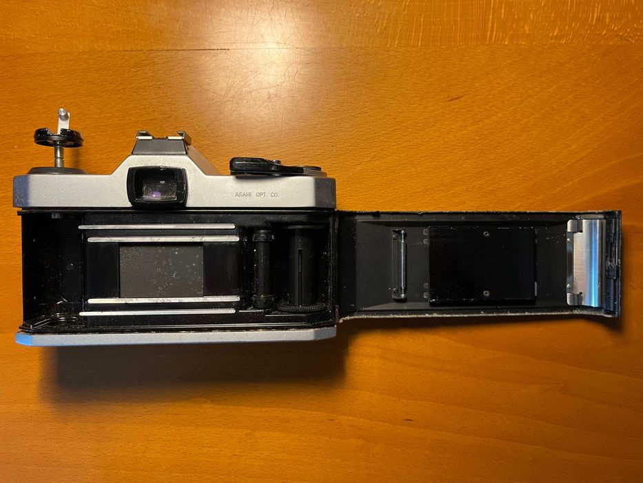 Câmara ASAHI PENTAX K1000 – Made in Japan