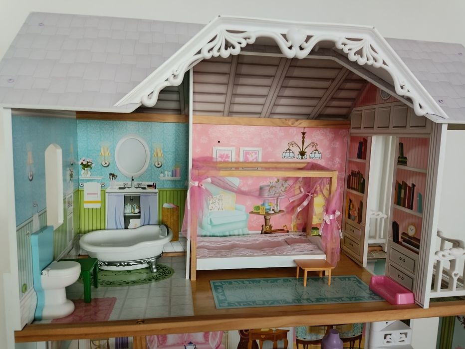 Domek dla lalek Barbie KidKraft Bella Kaylee