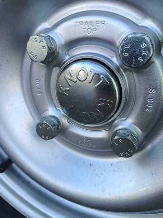 Przyczepka 750kg 2os - platforma, skrzynia 263x150cm - NEPTUN  nowa FV