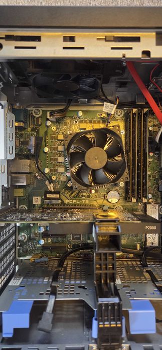 Dell Precision 3630 Tower – Xeon E-2174G / 32GB ECC / Quadro P2000 / SSD NVMe 512/ Windows 11 Pro