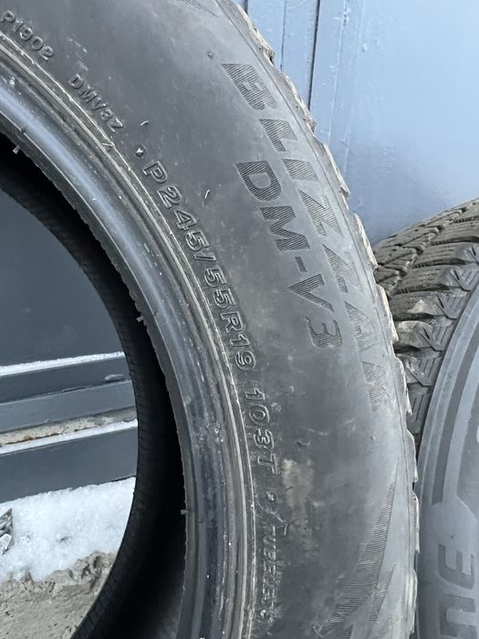Зимові шини BRIDGESTONE  245/55 R19