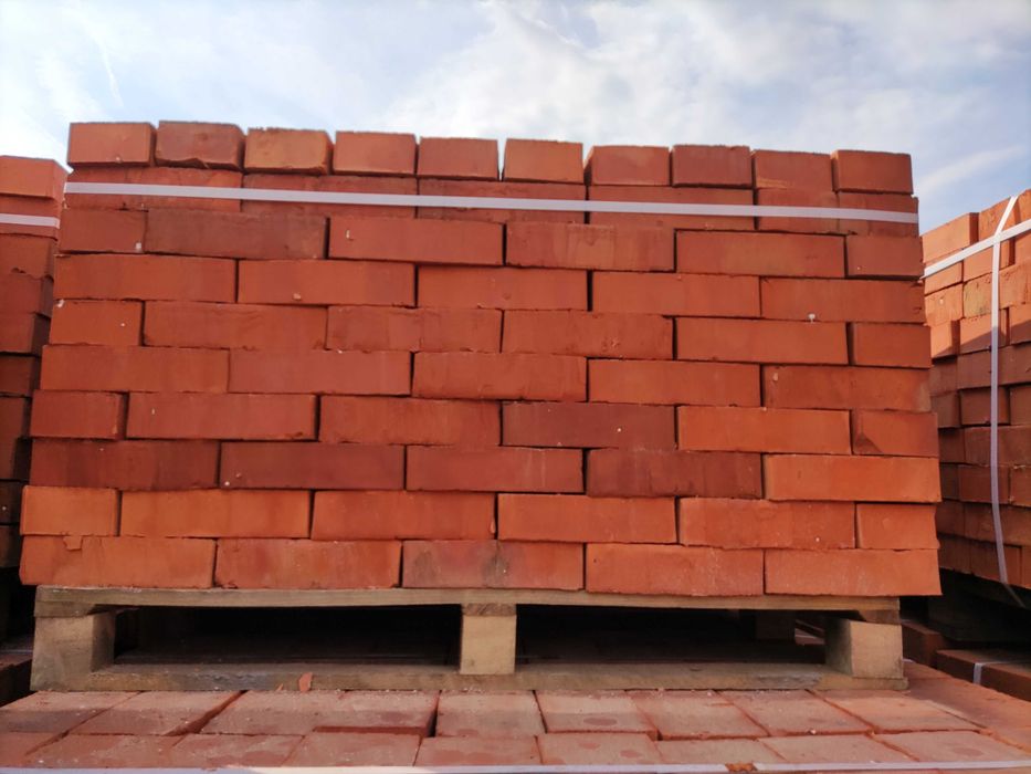 cegła pełna kl.15 cegła retro pustak wentylacyjny +Transport HDS