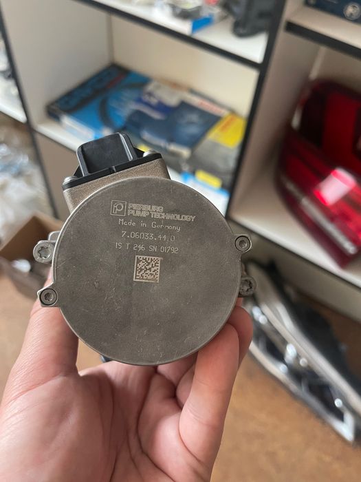 Дополнительный водяной насос PIERBURG 7.06033.44.0 BMW