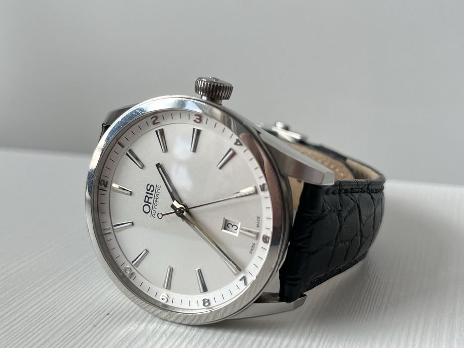oris artix date 733 7642 4031