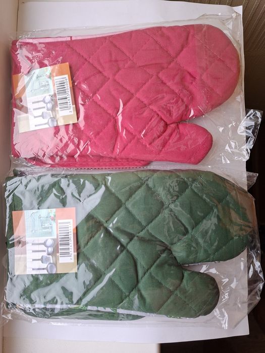 Набір прихваток для кухні.