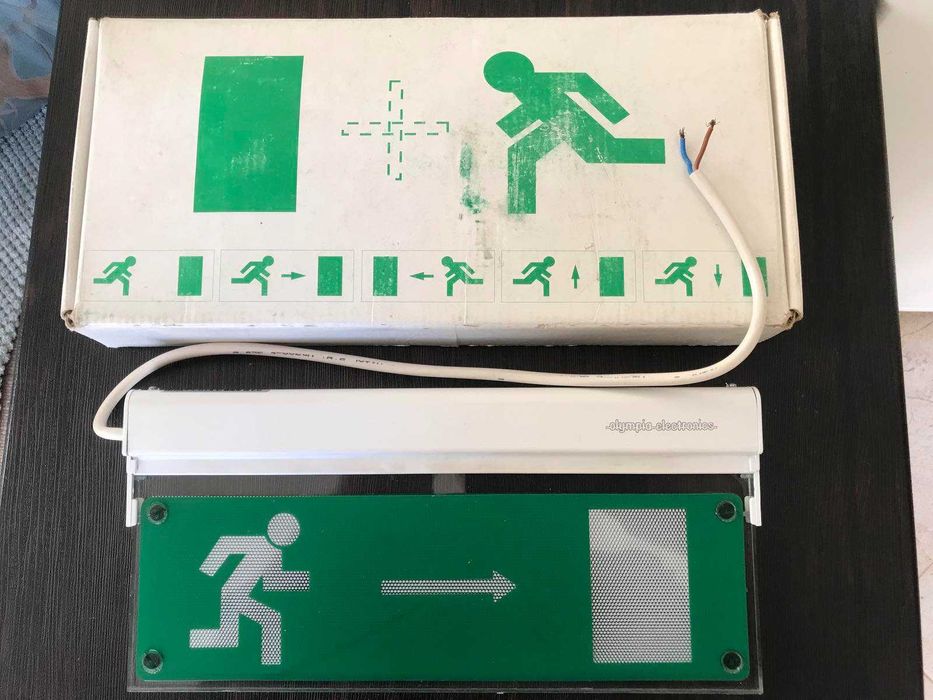 Двухсторонний световой указатель Выход на светодиодах