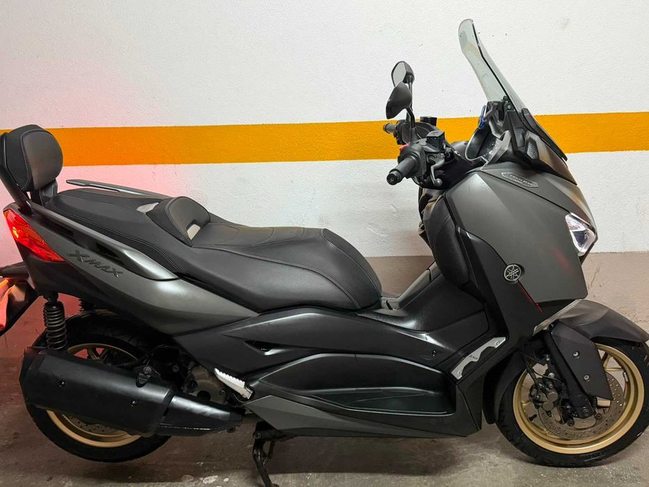 Yamaha X max 300 tech max