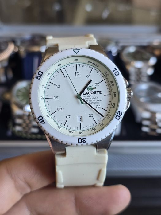 Relógio Lacoste Quartz Branco com Detalhes em Verde