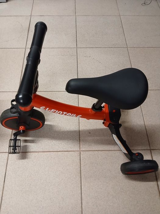 Triciclo Besrey Evolutivo 1-4 anos