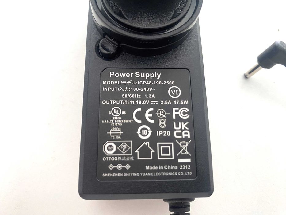 Carregador 19V 2.5A | 47,5W | 3.5x1.35mm | Para Insys, Bmax, Jumper Ezbook, Chuwi