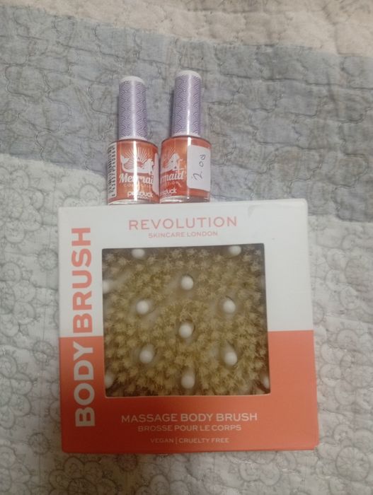 Vendo massajador com oferta de um verniz