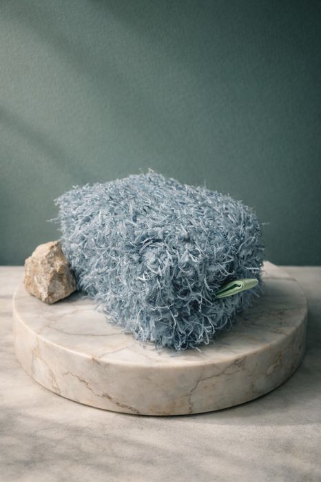 Bolsa de arrumacao / maquilhagem feita à mão